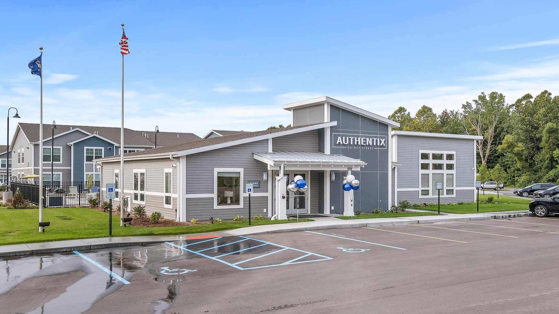 s.t Virtual Tours & Gallery | Quincy Street Apartments | Authentix